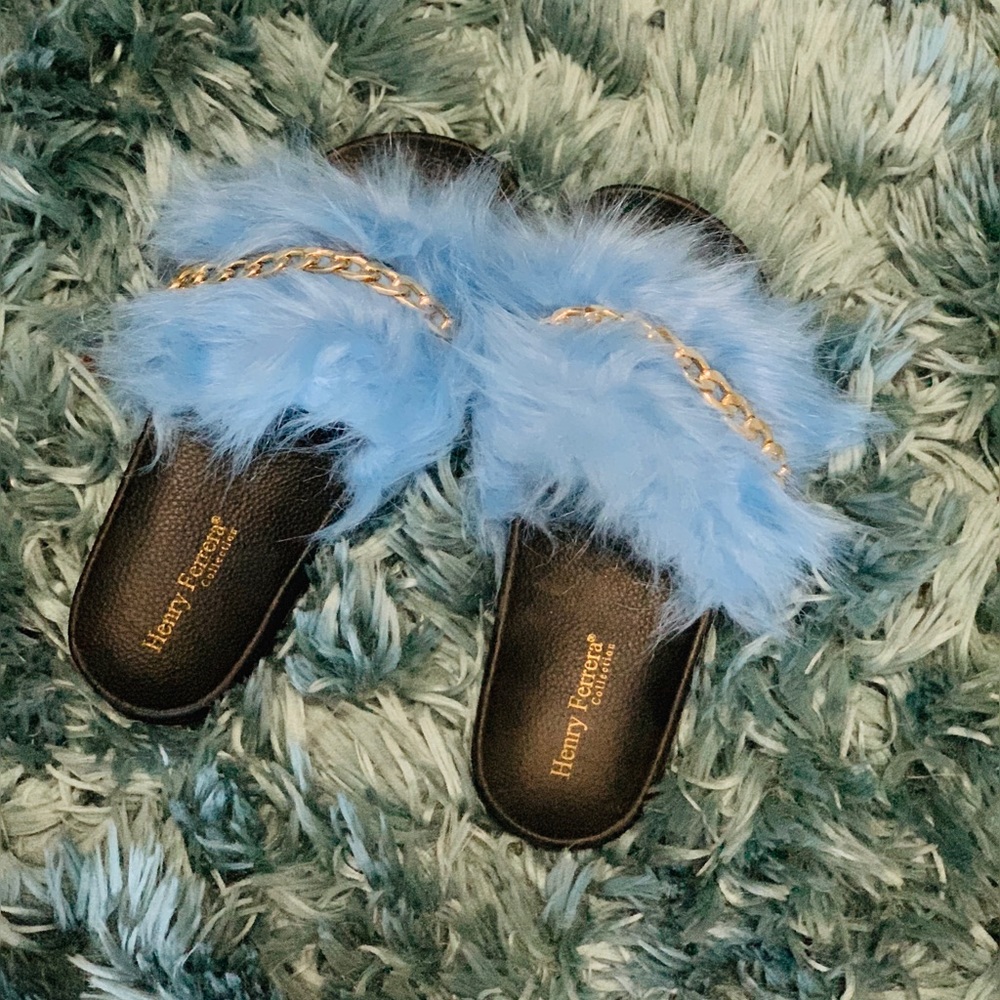 Furry Blue Slides 👡